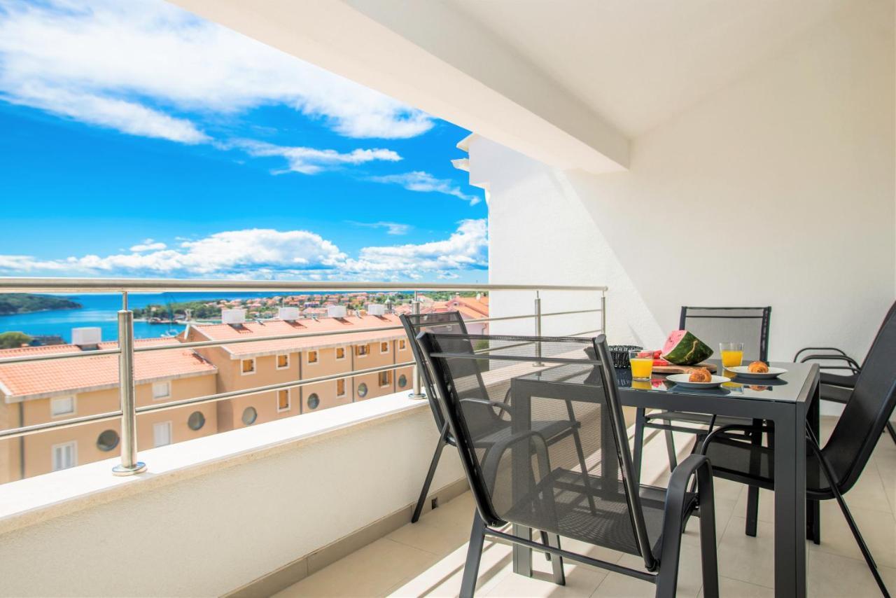 Best Island View Cres Esterno foto
